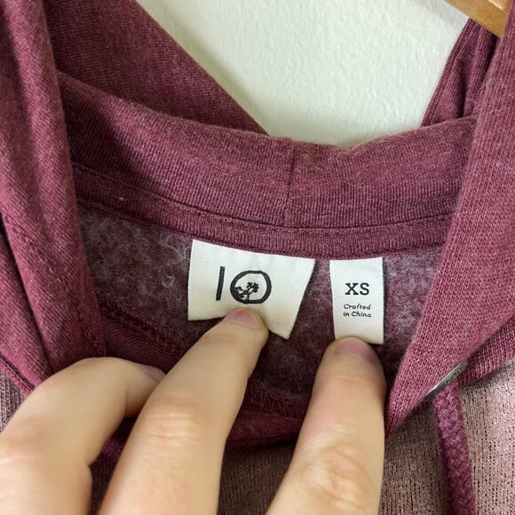 Ten Tree Graphic Forest Pullover Hooded Jacket Red Berry Women’s Size XS - Picture 9 of 11